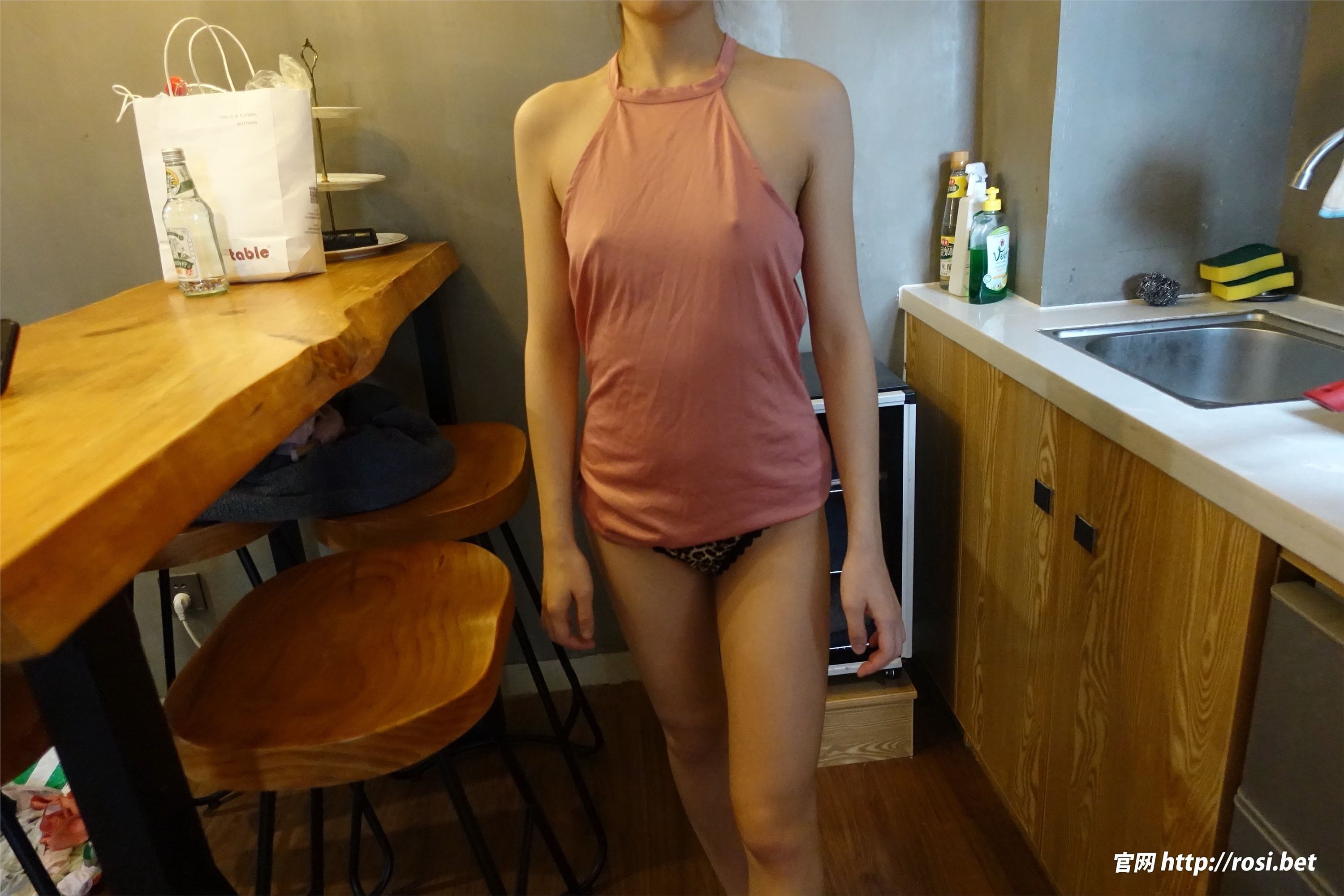 ROSI写真 2023.12.09 NO.4387